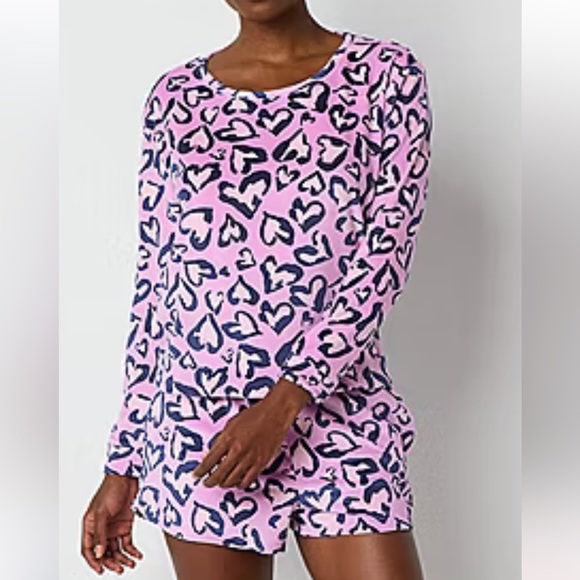 Sleep Chic Other - Velvety velour pajamas for women size large heart print